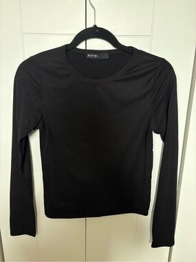 Brit and Bri womens black long sleeve